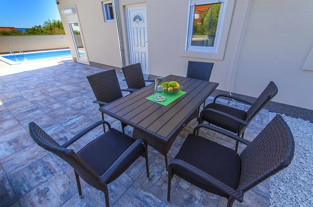 Villa E.T.A. Trogir Kroatien